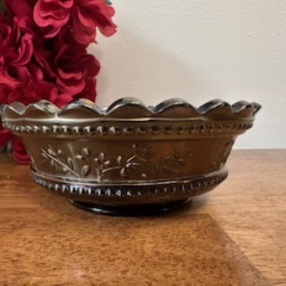 Vintage Northwood Carnival Glass Bowl Grape and Cable Pattern Iridescent Amethys - Picture 2 of 5